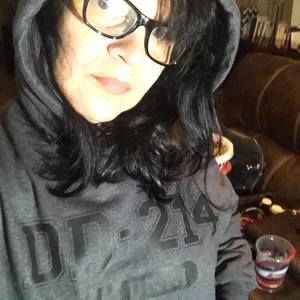 Meet your Posher, Esther